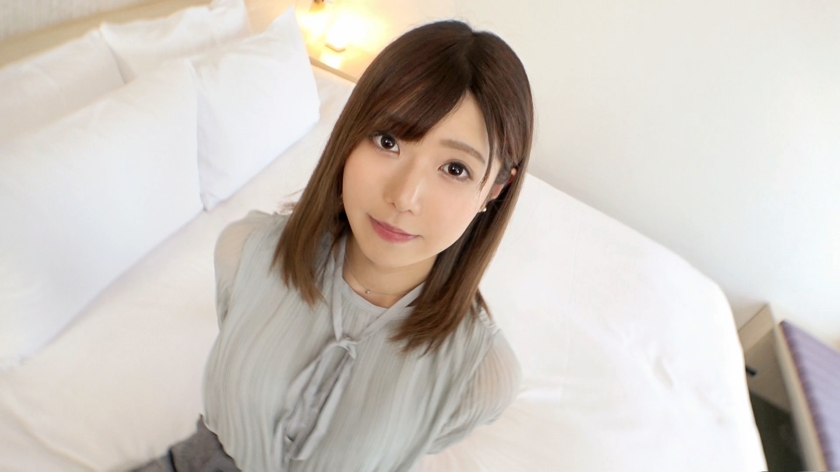 SIRO-4456 [First shot] [Beautiful receptionist with a gap] [With sincere service ..] Takamine’s