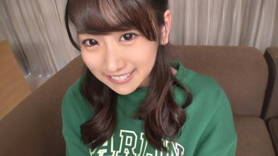 SIRO-5000 [Mimi <Kuri<<<<<Naka] A college student who says, "Kuri and Naka... and the ears are the