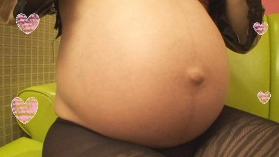 FC2 PPV 811765 pregnancy 9 months! A young wife who has come to Saddle from