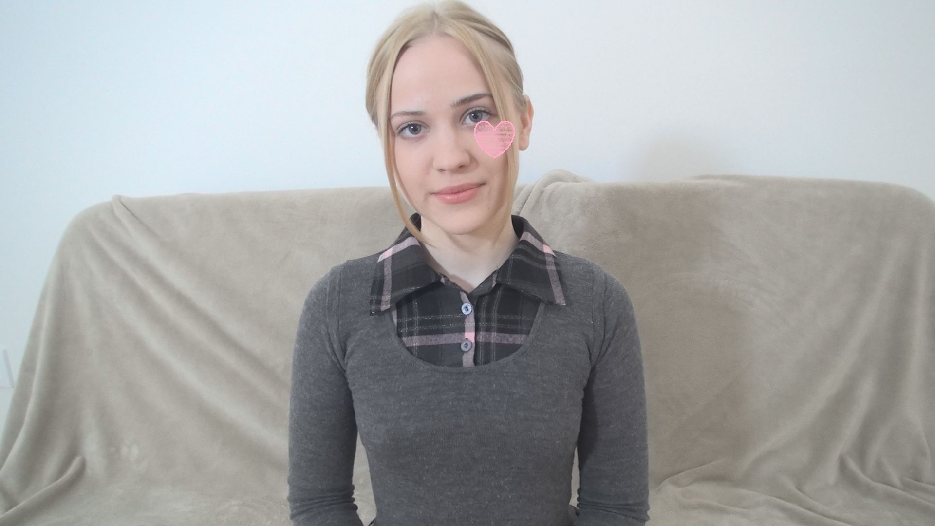 FC2 PPV 1175654 ☆ 18-year-old and two-year-old Russian college student creampie in a beautiful