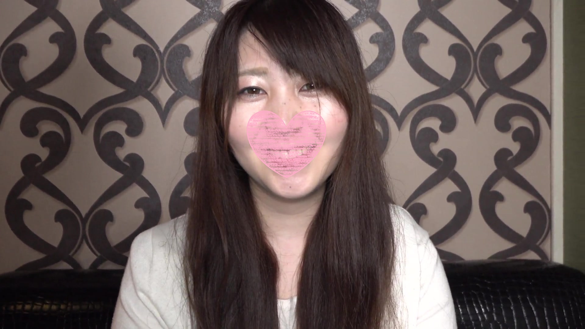 FC2 PPV 1135576  ☆初撮り☆完全顔出し☆清楚系むっちりFカップ巨乳美女との生ハメSEX♥未処理剛毛おま○こはチョー敏感過ぎて糸引いちゃってます！ - JAVXXX.Me